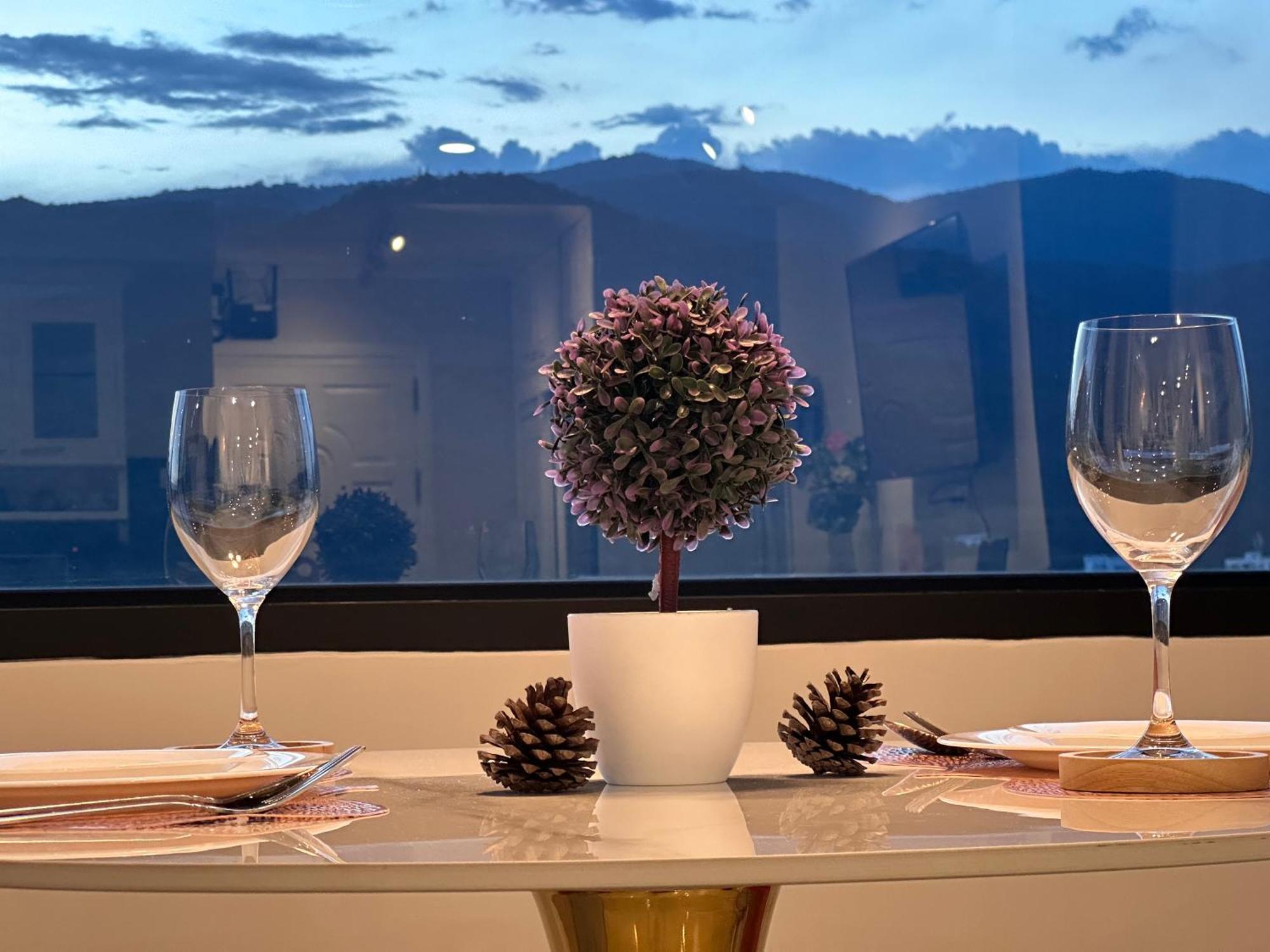 Mountain & City View Panorama At Nimman Chiang Mai Exterior photo